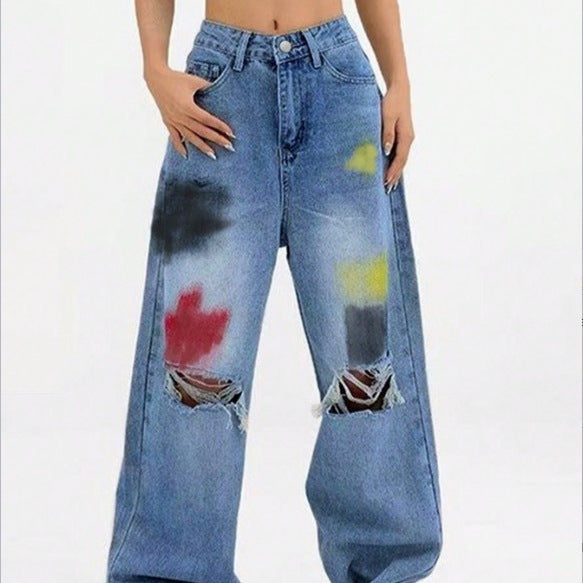 Damen weite Denim-Jeans mit Paint‑Splatter und Distressed-Knie Drune
