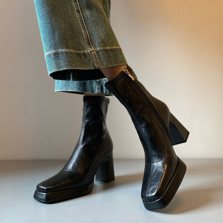 Damen Knöchelhohe Stiefelette mit geteilter Vorderblattform, weichem Nappaleder und sculpted Blockabsatz Drune