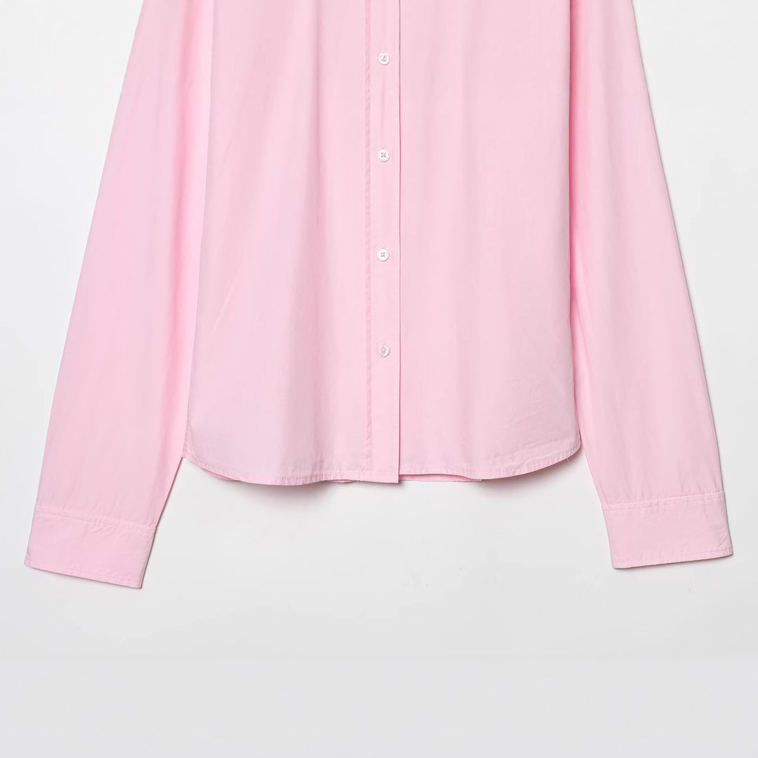Damen nan oversized Hemdbluse mit Kentkragen, verdeckter Knopfleiste und weitem Drop-Shoulder Drune