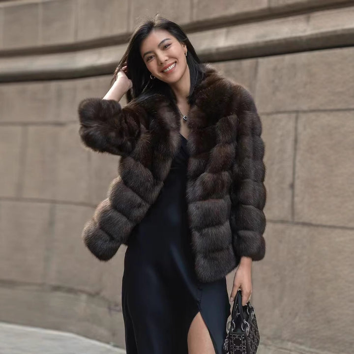 Damen luxuriöse Kuschelfelljacke im modischen Design Drune