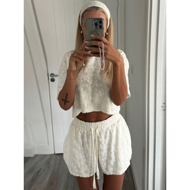 Damen Sportliches Zweiteiliges Set mit luftigen Shorts und T-Shirt Drune