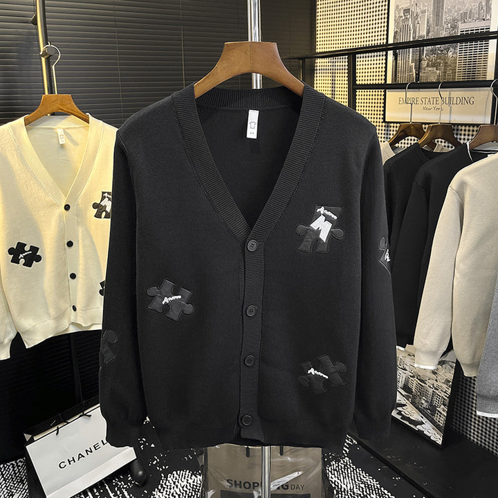 Herren Strick-Cardigan mit V‑Ausschnitt und dekorativen Puzzle‑Applikationen Drune