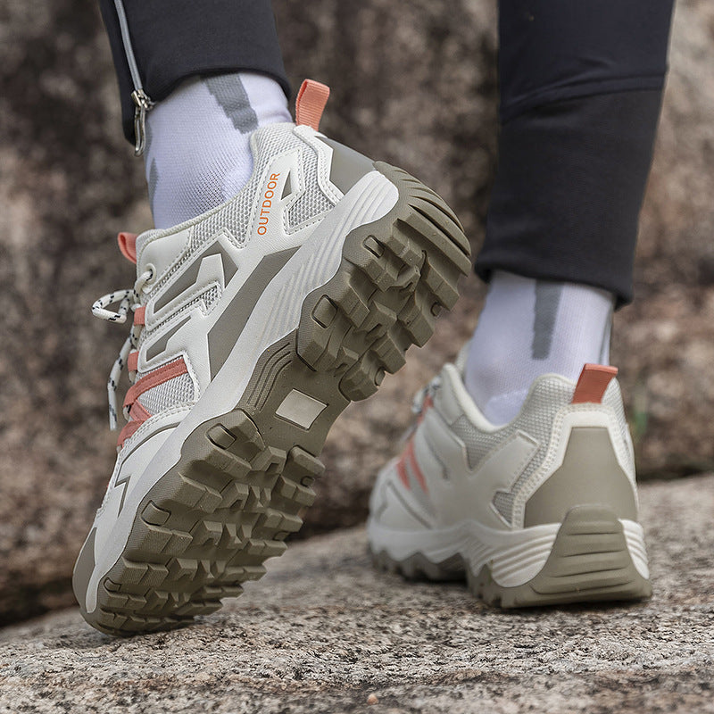 Herren nan robuster Trail- und Wandersneaker mit Multiterrain-Profilsohle, atmungsaktivem Meshoberteil und verstärkter Zehenkappe Drune