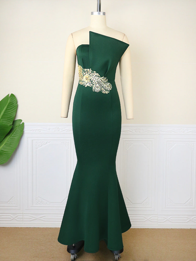 Damen Elegantes asymmetrisches Abendkleid mit floralen Verzierungen Drune
