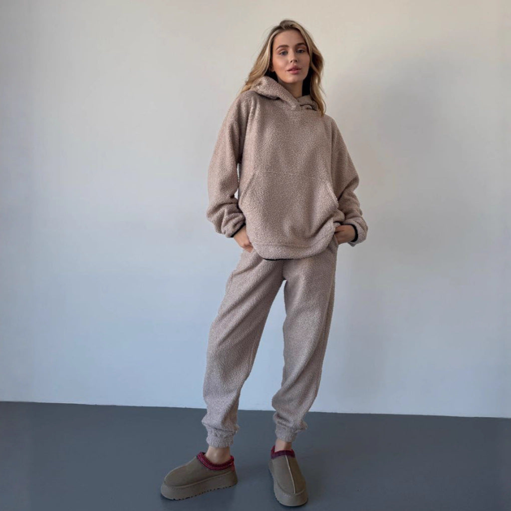 Damen Kuschelhülle mit Kapuze und seitlichen Taschen Drune
