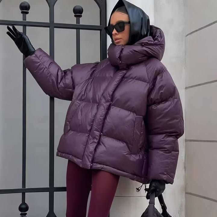 Damen Kurze wattierte Oversize‑Steppjacke mit hohem Stehkragen und Kapuze Drune