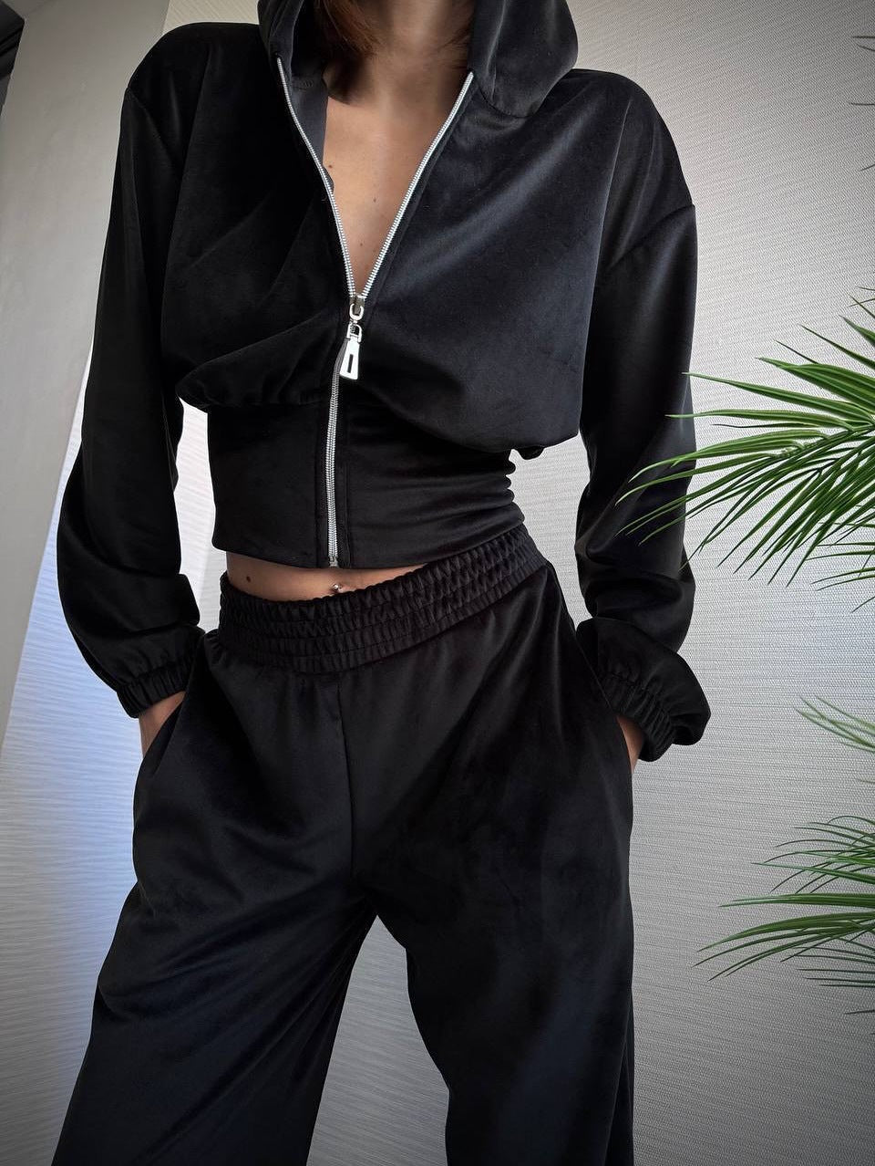 Damen Taillierte Cropped-Kapuzenjacke mit figurformendem Schlauchbund Drune