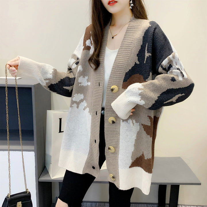 Damen modische Strickjacke mit auffälligem Muster und goldenen Knöpfen Drune