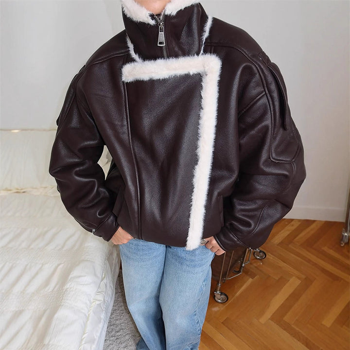 Damen Oversize Fliegerjacke aus Lederimitat mit asymmetrischer Kunstfell-Borte Drune