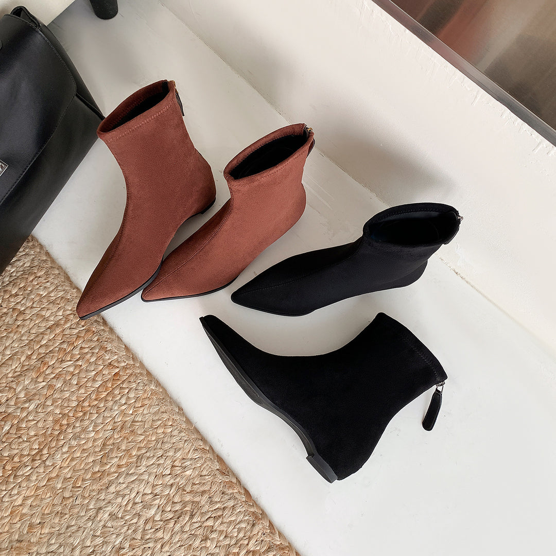 Damen Schmale spitz zulaufende Velours‑Ankleboots mit verstecktem Keilabsatz und Fersenriegel Drune