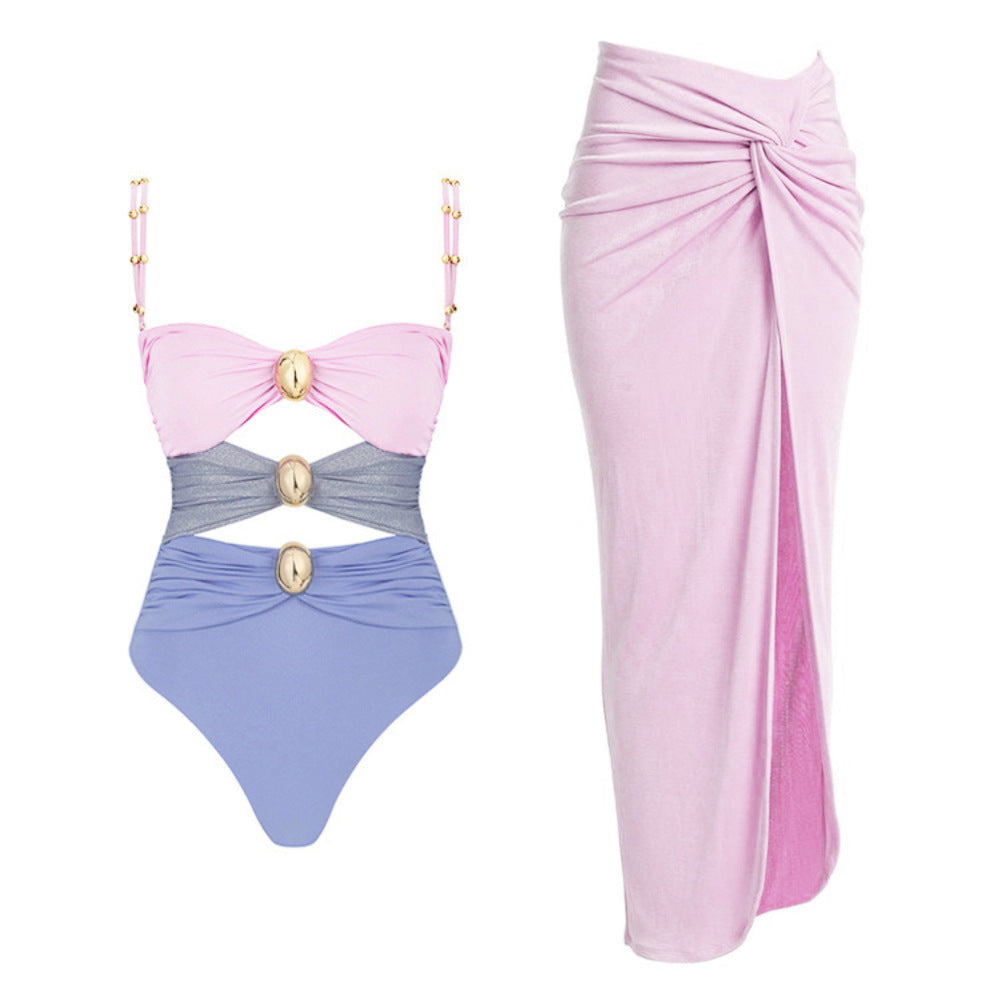 Damen Badeanzug mit raffinierten Drapierungen und eleganten Goldakzenten Drune