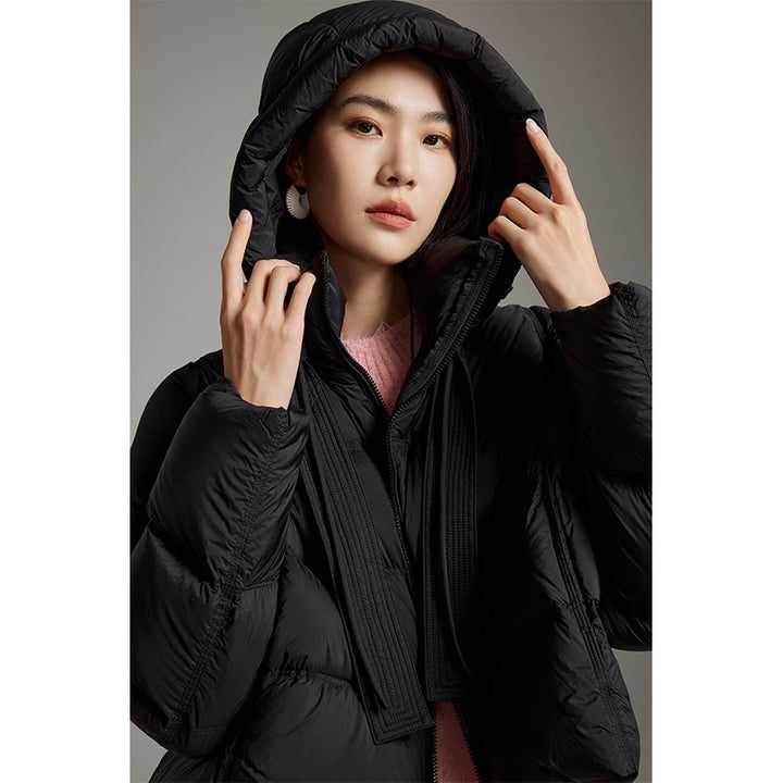 Damen Kurz geschnittene Boxy-Steppjacke mit voluminöser Kapuze und Kordelzug Drune