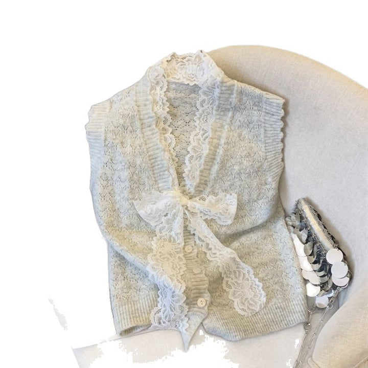 Damen Strickweste mit romantischen Rüschendetails Drune