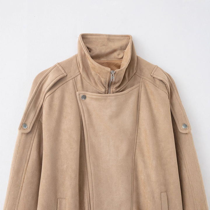 Damen Kurzjacke im Wildleder‑Look mit hohem Stehkragen, Schulterklappen und Taillengürtel Drune