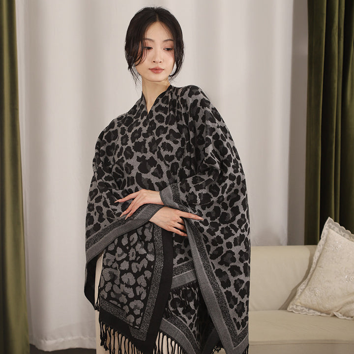 Damen Eleganter Jacquard-Überwurf mit Leopardenjacquard und Fransen Drune