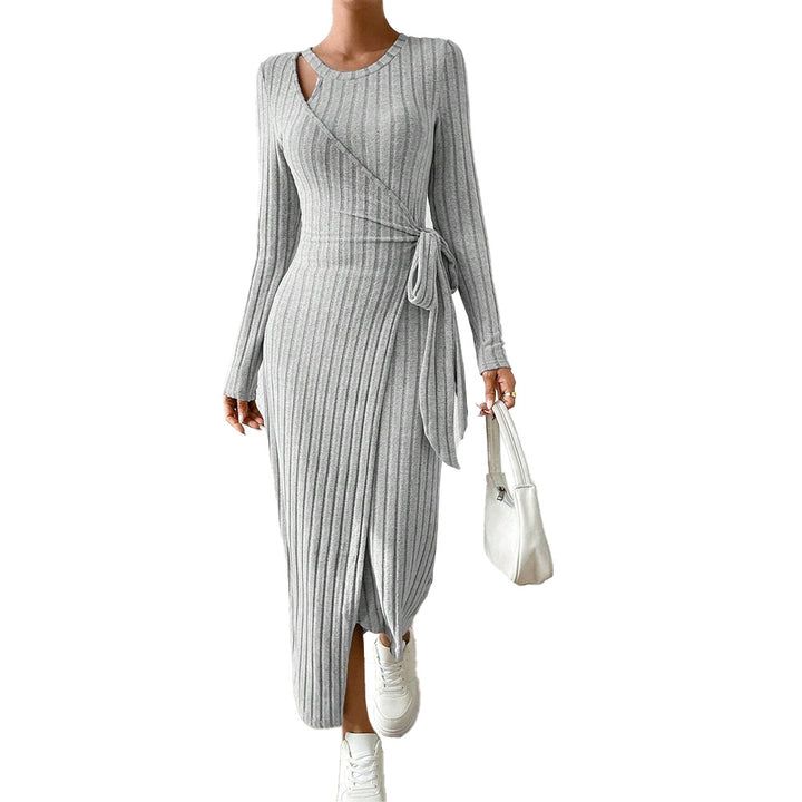 Damen geripptes Midikleid mit Wickeloptik, Taillenbindegürtel, One-Shoulder Cutout und seitlichem Beinschlitz Drune