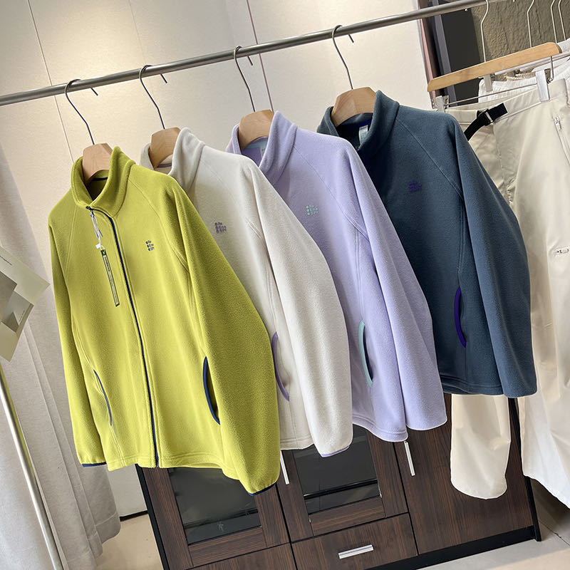 Damen weiche Fleecejacke mit hohem Kragen und seitlichen Reißverschlusstaschen Drune