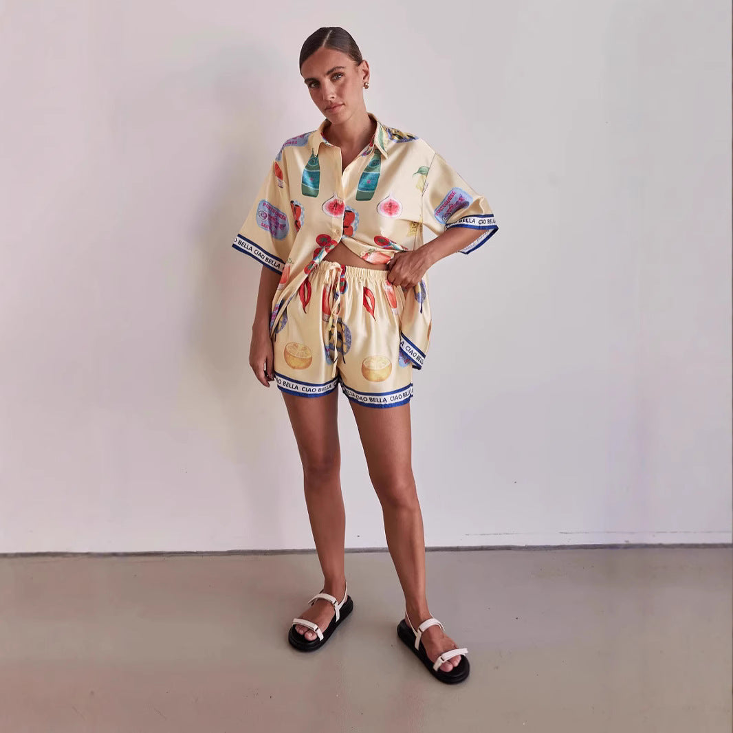 Damen Set bestehend aus stilvollem Kurzarm-Hemd und Shorts im sommerlichen Design Drune