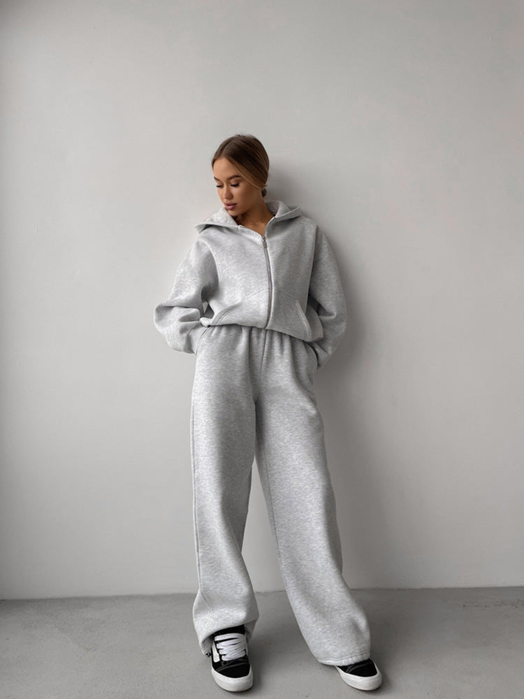 Damen Loungewear-Set Drune: Oversized Zip-Hoodie mit Kapuze und weiter High-Waist Sweatpant aus Soft-Fleece