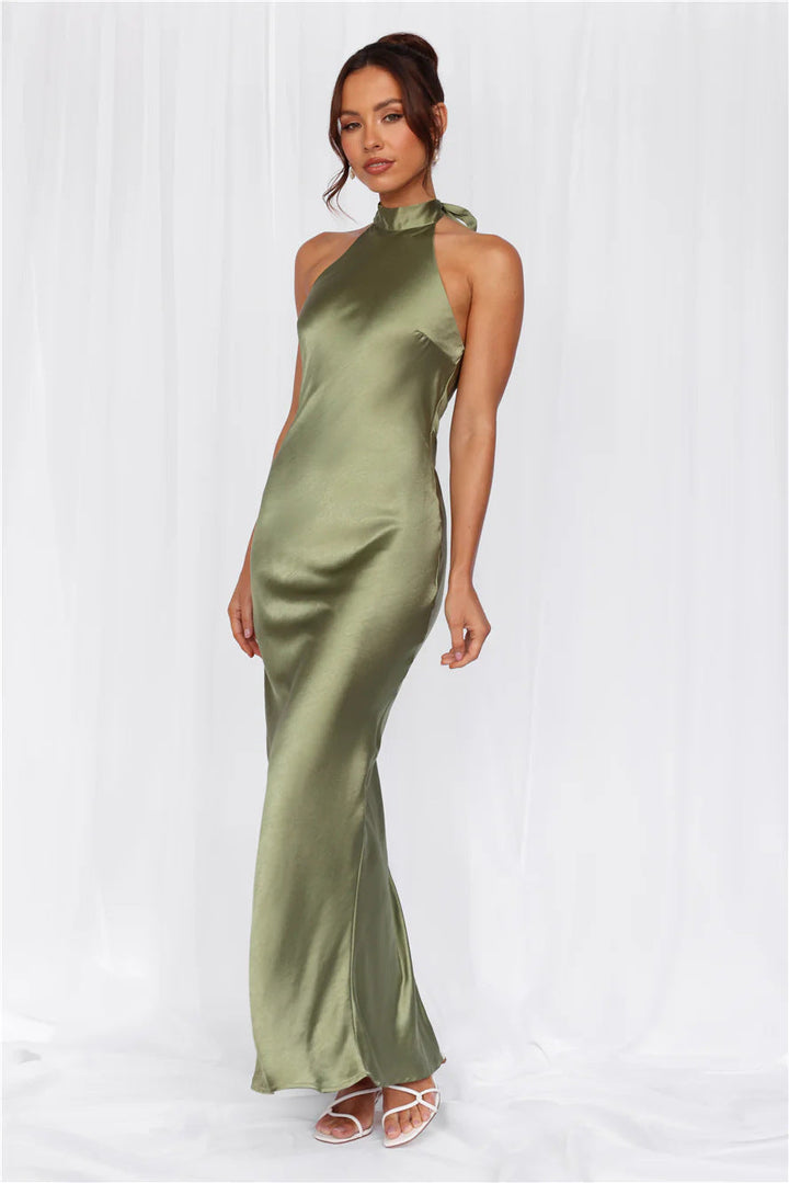 Damen Elegantes Satin-Maxikleid mit hohem Kragen und körpernahem Schnitt Drune