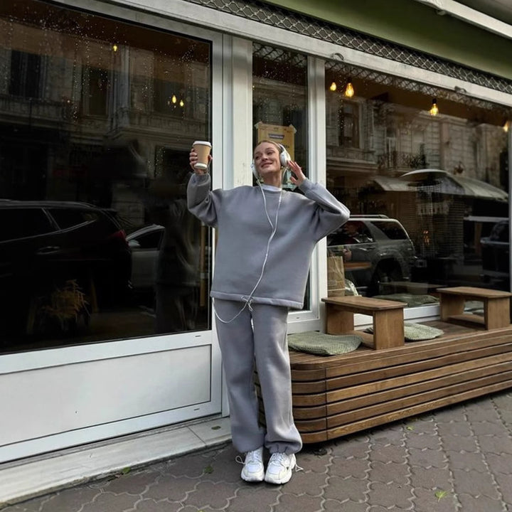 Damen Oversize-Sweatshirt und High-Waist Lounge-Jogginghose Set aus brushed Baumwollmix Drune