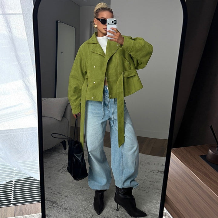 Damen Taillierte Kurzjacke in Velourslederoptik mit weitem Ärmel und Bindegürtel Drune