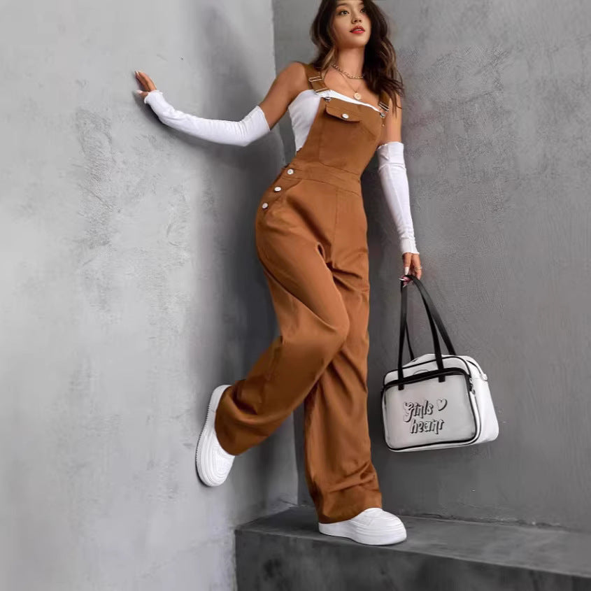 Damen nan weite Latzhose mit seitlichen Zierknöpfen, Brusttasche und weitem Bein Drune