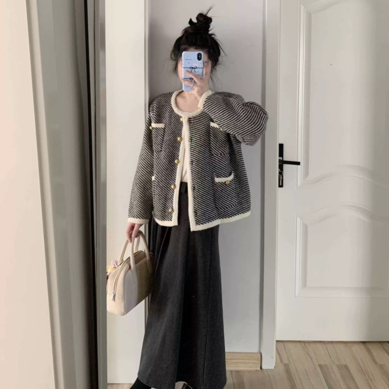 Damen elegante Strickjacke im klassischen Hahnentritt-Design mit goldenen Knöpfen Drune