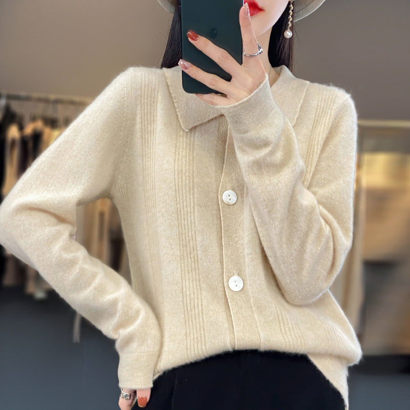 Damen Knopfcardigan mit Hemdkragen und feiner Längsrippenstruktur Drune