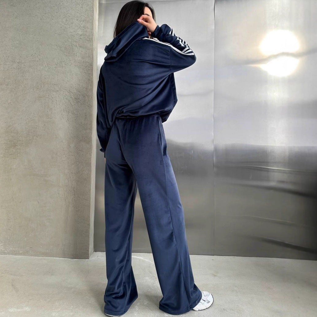 Damen Velours-Zweiteiler mit Cropped-Kapuzenpullover, sportiven Ärmeln und weiter Palazzo-Hose Drune