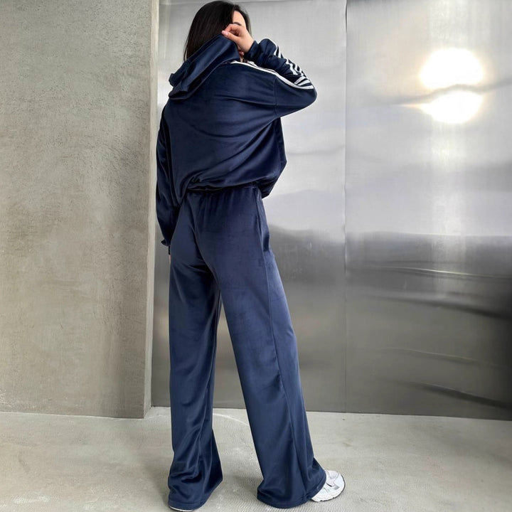 Damen Velours-Zweiteiler mit Cropped-Kapuzenpullover, sportiven Ärmeln und weiter Palazzo-Hose Drune