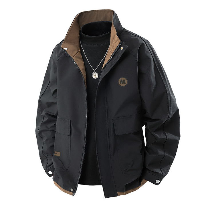 Herren Kurz geschnittene Softshell‑Utility‑Jacke mit Stehkragen und Pattentaschen Drune