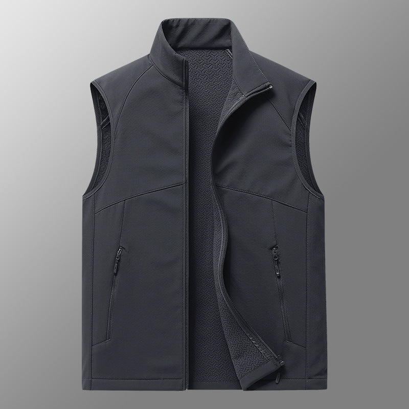 Herren Softshell-Weste mit Stehkragen, winddichter Performance-Softshell und strukturierter Innenseite Drune