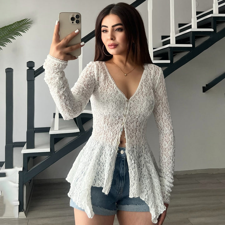 Damen Rüschenbluse aus feiner Spitze mit Knopfdetails Drune