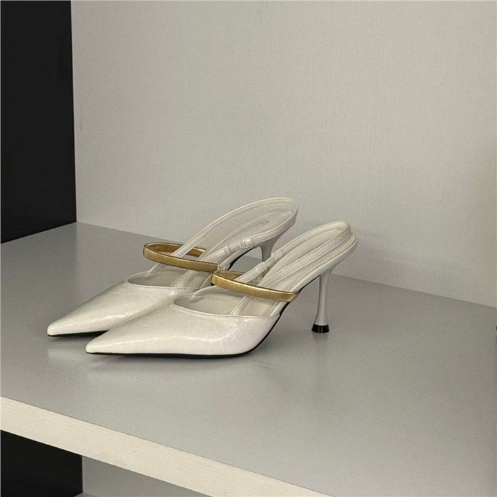 Damen Spitz zulaufende Slingback-Mules mit goldfarbenem Zierriemen und skulpturiertem Stiletto-Absatz Drune