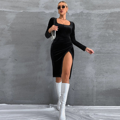 Damen Samt-Midikleid mit quadratischem Ausschnitt, taillierter Raffung und hohem Seitenschlitz Drune
