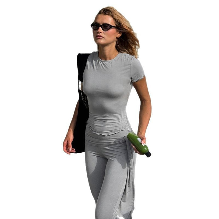 Damen lässiges Freizeit-Set mit leichtem T-Shirt und hochwertigen Flared-Hosen Drune