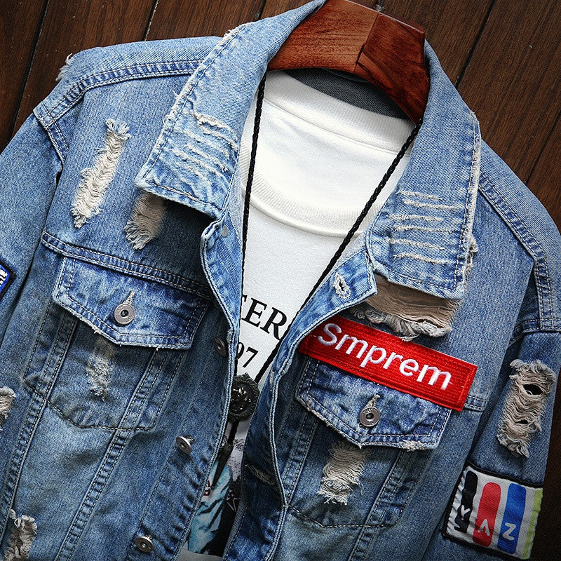 Herren Modische Destroyed Denimjacke mit kreativen Aufnähern Drune