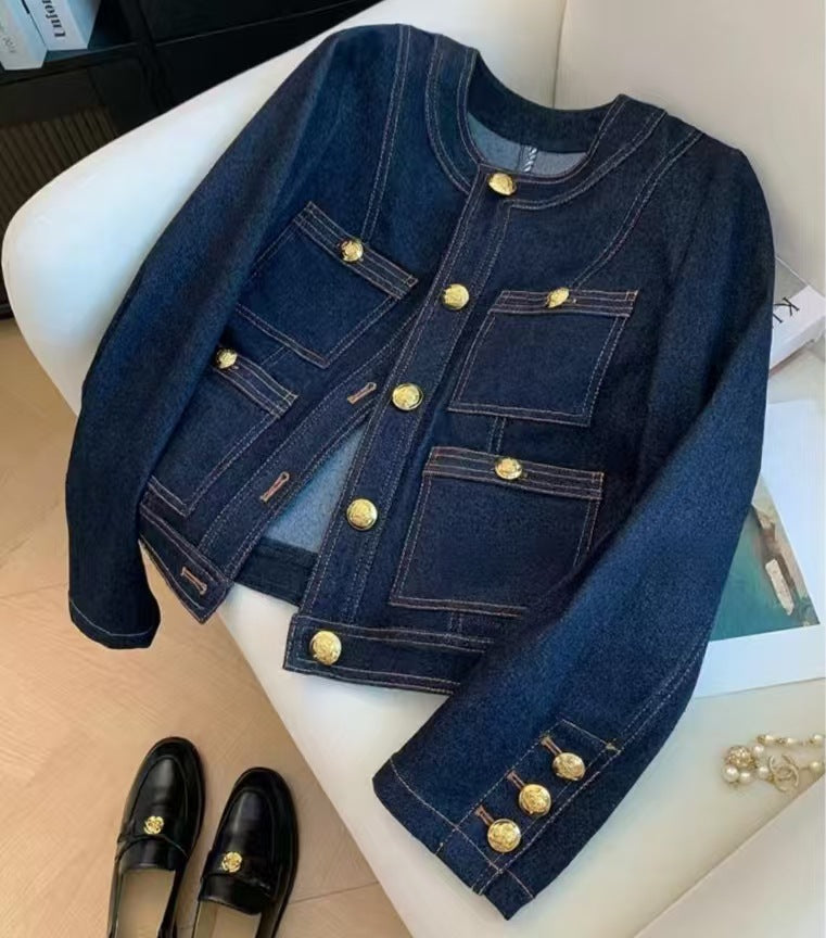 Damen modische Jeansjacke mit goldenen Knopfdetails Drune