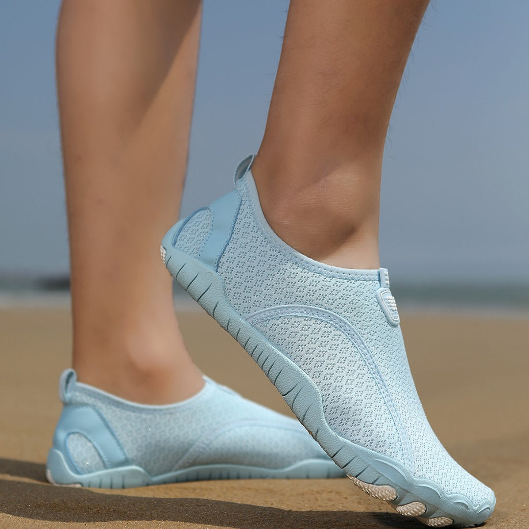 Damen nan leichte und flexible Wasserschuhe mit atmungsaktivem Strick-Obermaterial und rutschfester Profilsohle Drune