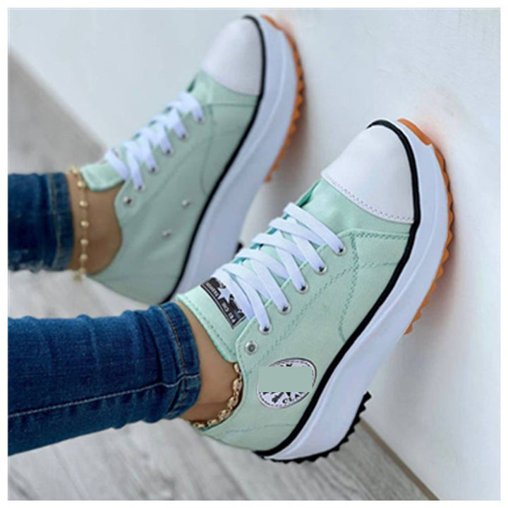 Damen Plateau-Canvas-Sneaker mit profilierter Gummilaufsohle und gepolstertem Komfortfußbett Drune