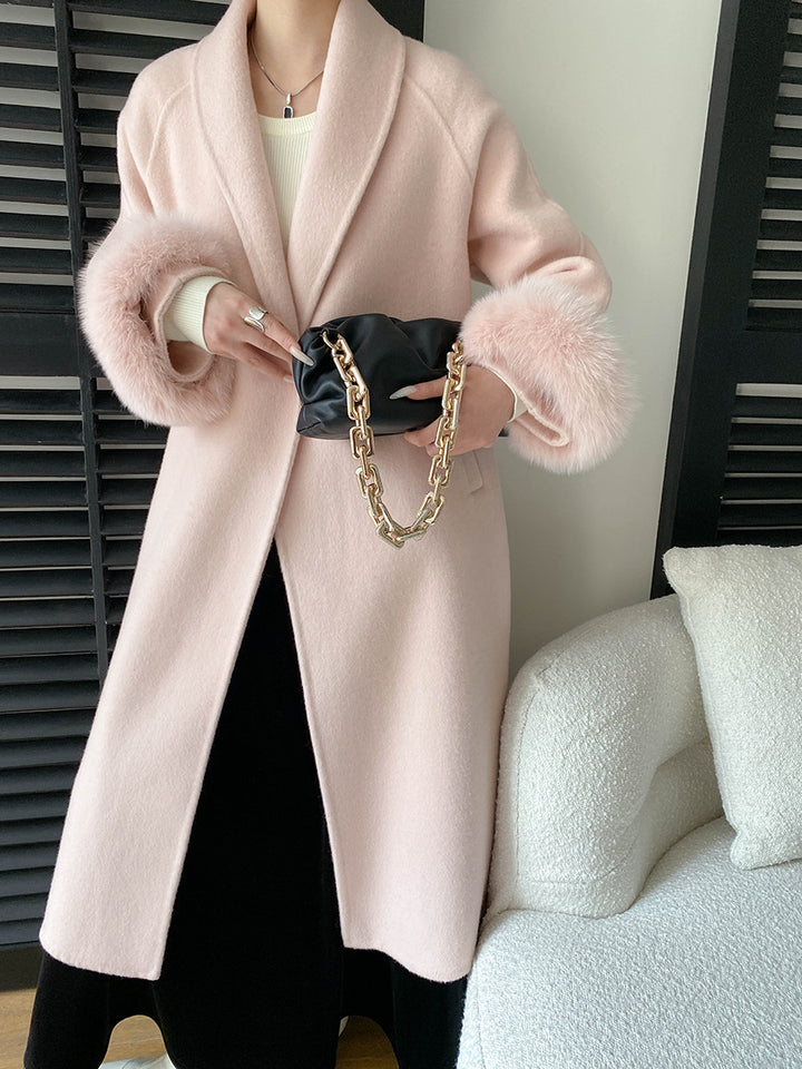 Damen eleganter Langmantel mit samtigen Abschlüssen und großzügigem Schnitt Drune