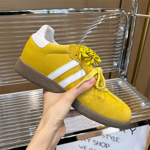 Damen Sportliche Sneakers aus hochwertigem Veloursleder mit rutschfester Sohle Drune