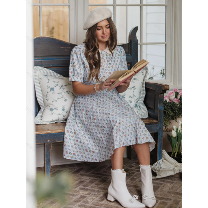 Damen Kleid mit romantischem Blumenmuster und elegantem Kragen Drune