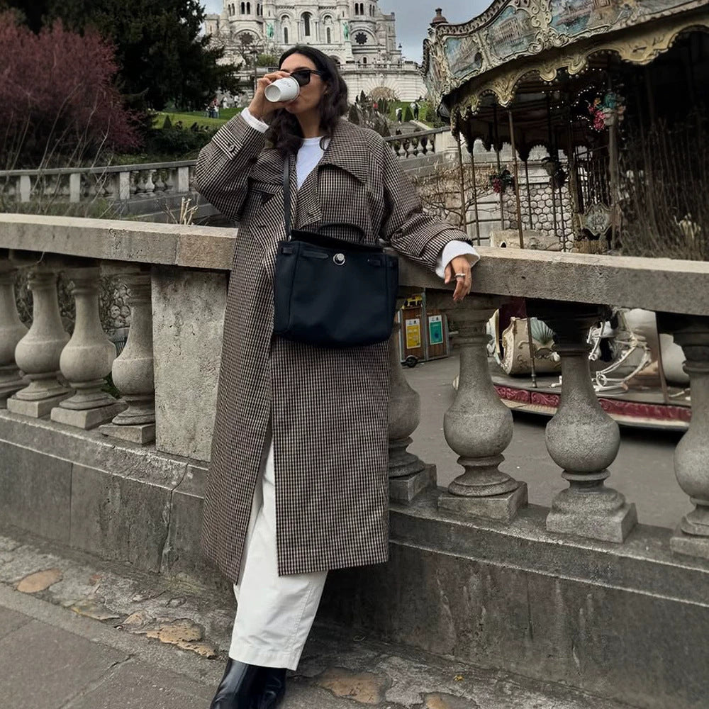 Damen Oversize Mantel im Glencheck mit weitem Revers und fallender Schulterpartie Drune