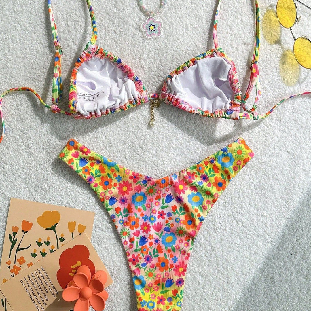 Damen Triangel-Bikini mit buntem Floral-Design und feinen Rüschendetails Drune