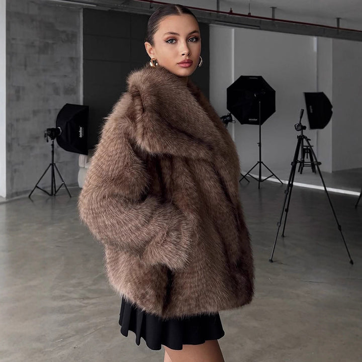 Damen Kunstfell-Jacke mit luxuriösem Schnitt und voluminösen Ärmeln Drune