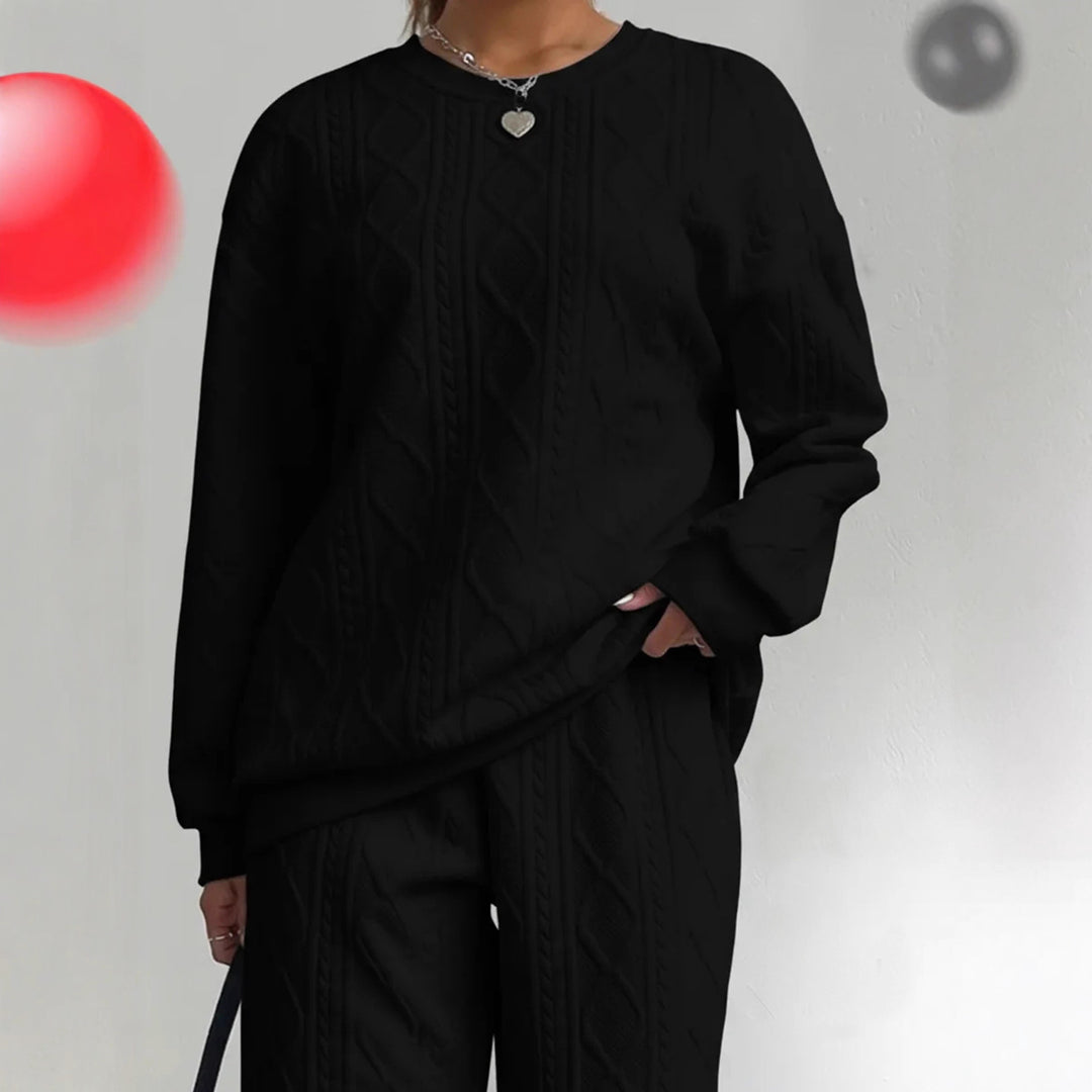 Damen gestricktes Cable-Lounge-Set mit weichem Rundhalspullover und hochgeschnittener weiter Hose Drune