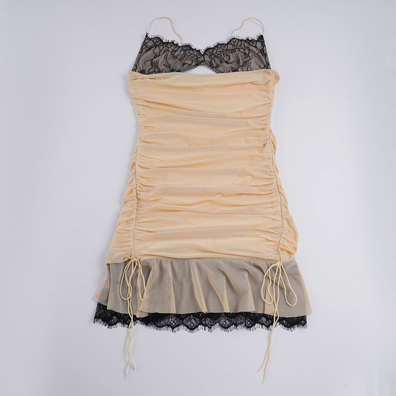 Damen Kleid mit raffiniertem Rüschendesign und eleganter Spitzenverzierung Drune
