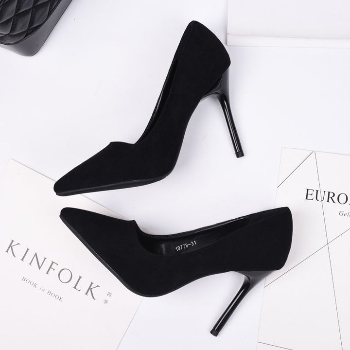 Damen Elegante spitz zulaufende Velours‑Optik Pumps mit schmalem Stiletto Drune
